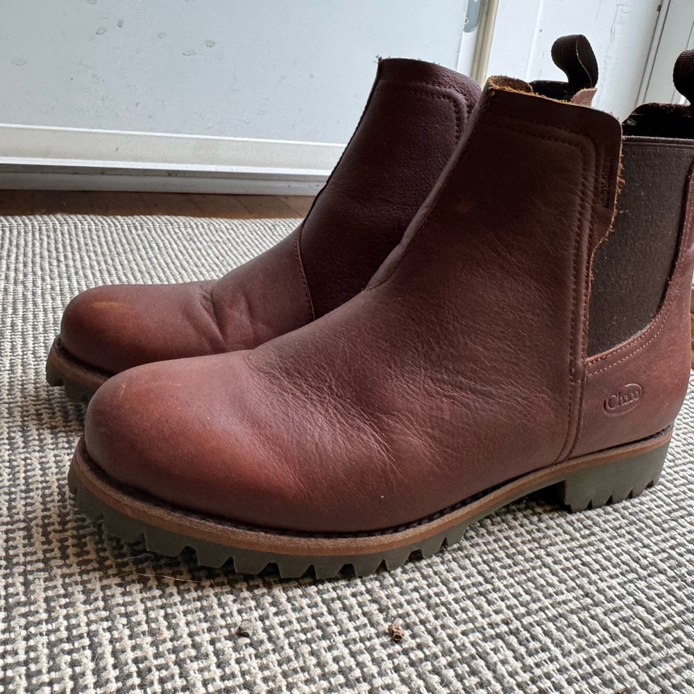 Chaco Women’s Chelsea Leather Boots